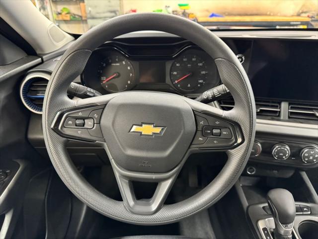 2025 Chevrolet Trax FWD LS