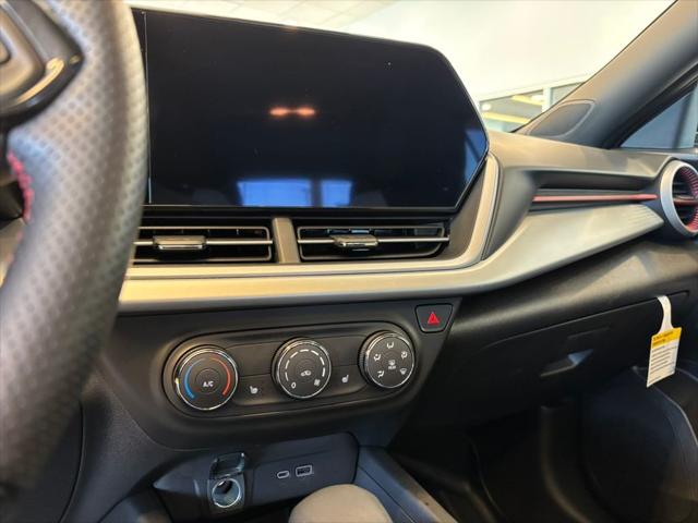 2025 Chevrolet Trax FWD 1RS