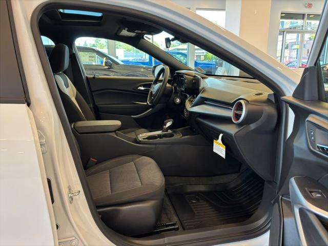 2025 Chevrolet Trax FWD 1RS