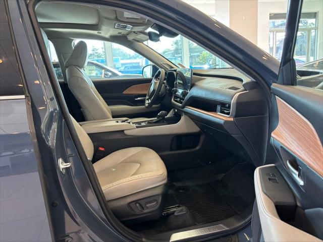 2024 Toyota Grand Highlander Platinum