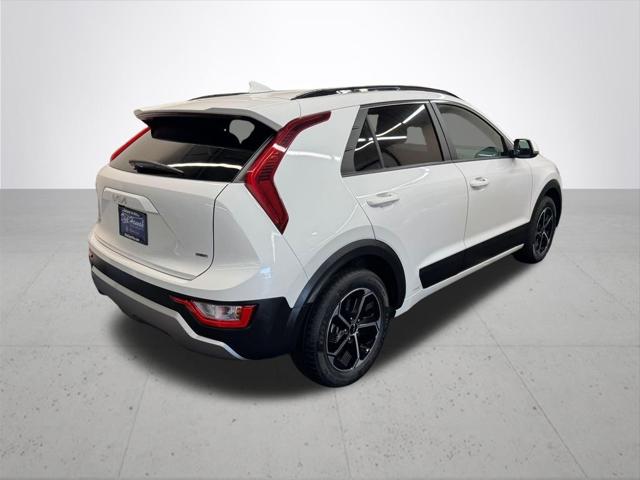 2024 Kia Niro LX