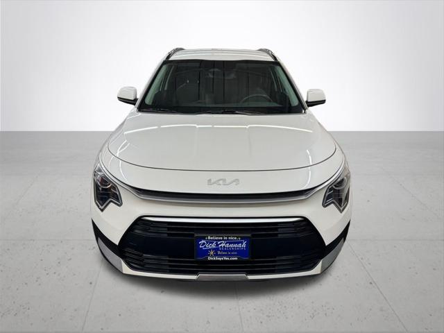 2024 Kia Niro LX