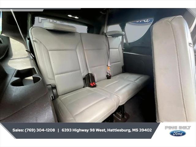 2021 GMC Yukon XL 2WD SLT