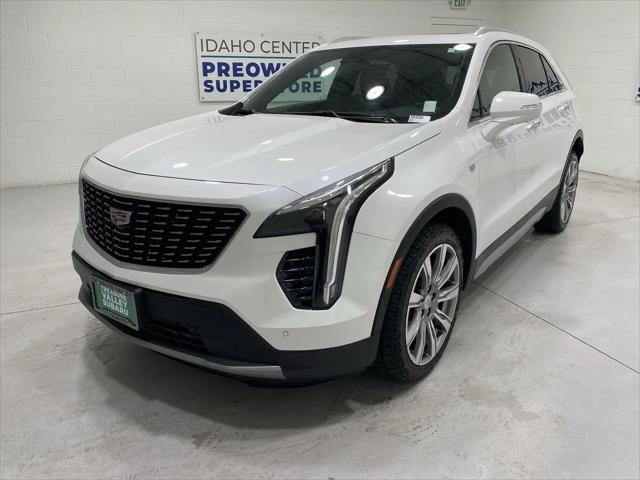 2022 Cadillac XT4 AWD Premium Luxury