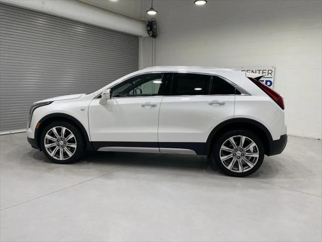 2022 Cadillac XT4 AWD Premium Luxury