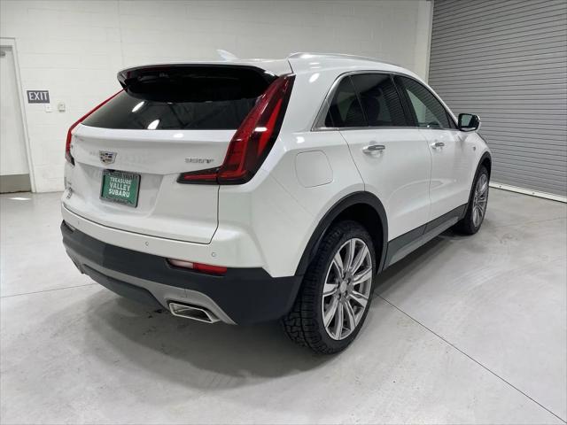2022 Cadillac XT4 AWD Premium Luxury