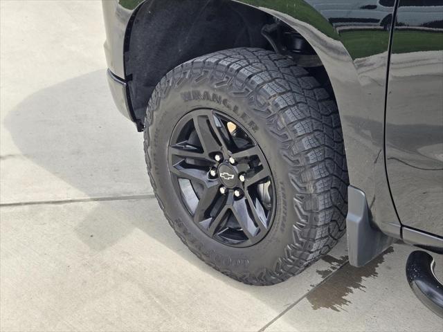 2024 Chevrolet Silverado 1500 4WD Crew Cab Short Bed Custom Trail Boss