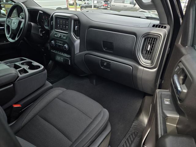 2024 Chevrolet Silverado 1500 4WD Crew Cab Short Bed Custom Trail Boss