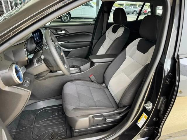 2026 Chevrolet Trax FWD LS