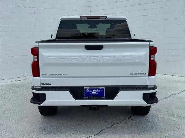 2026 Chevrolet Silverado 1500 4WD Crew Cab Short Bed Custom
