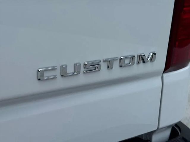 2026 Chevrolet Silverado 1500 4WD Crew Cab Short Bed Custom