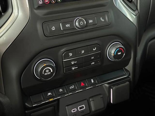 2026 Chevrolet Silverado 1500 4WD Crew Cab Short Bed Custom