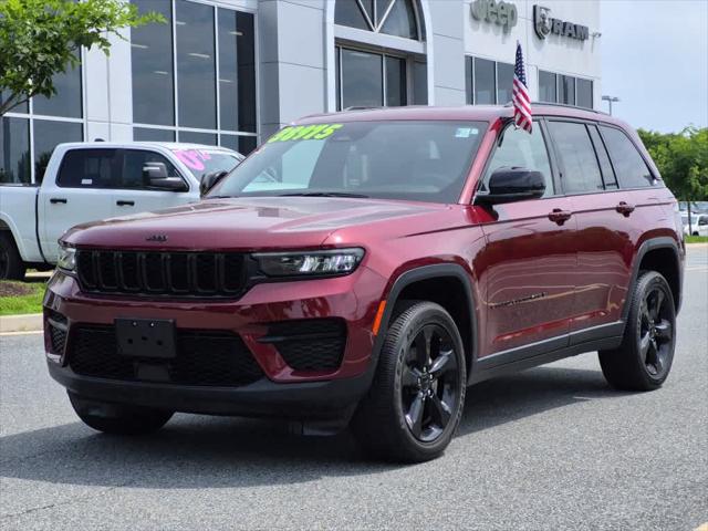 2023 Jeep Grand Cherokee Altitude 4x4 2023 Jeep Grand Cherokee Altitude 4x4
