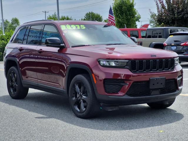 2023 Jeep Grand Cherokee Altitude 4x4 2023 Jeep Grand Cherokee Altitude 4x4