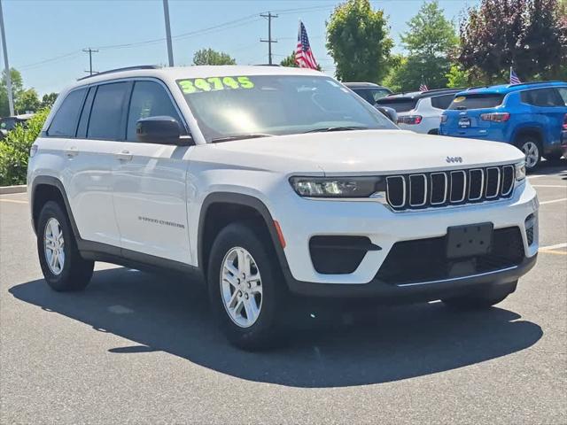 2023 Jeep Grand Cherokee Laredo 4x4 2023 Jeep Grand Cherokee Laredo 4x4