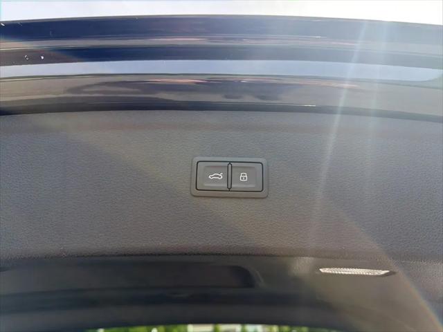2024 Audi SQ5 Premium Plus TFSI quattro Tiptronic