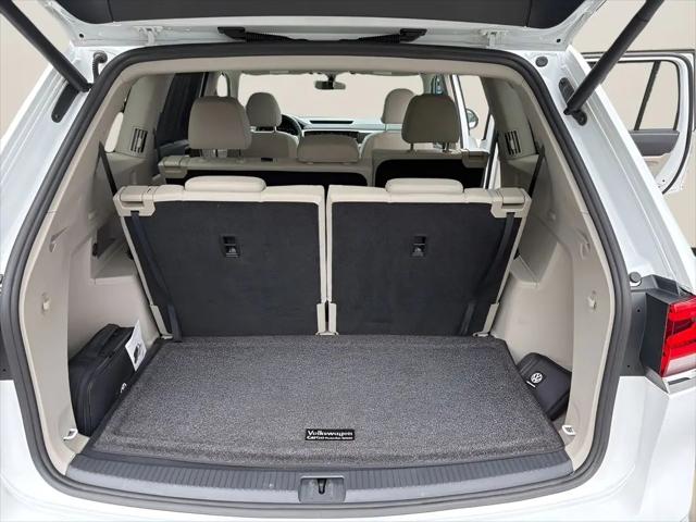2022 Volkswagen Atlas 3.6L V6 SE w/Technology