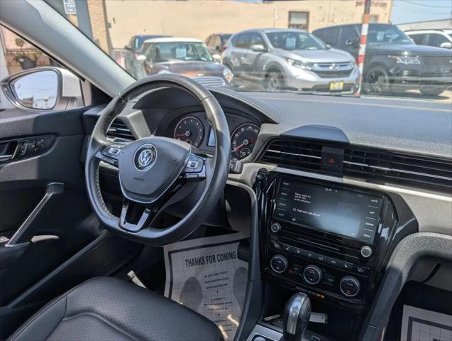 2021 Volkswagen Passat 2.0T SE
