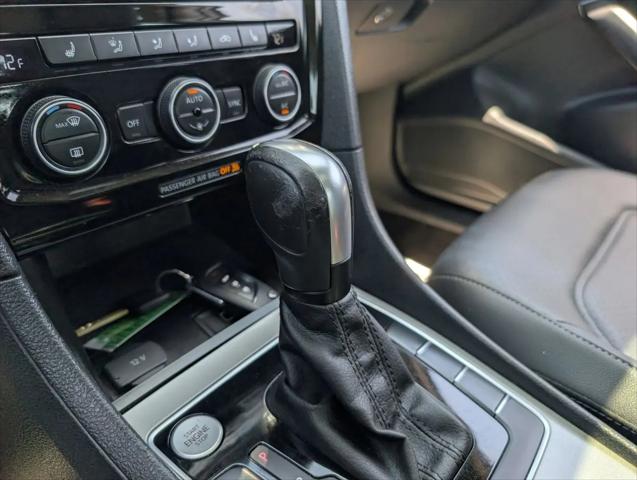 2021 Volkswagen Passat 2.0T SE