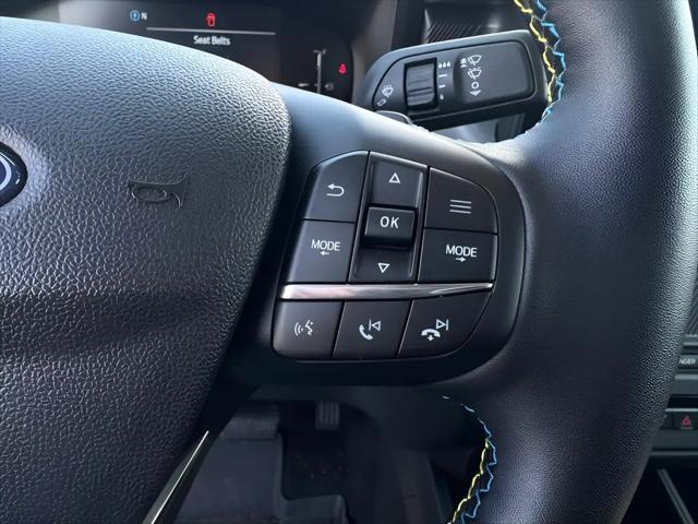 2025 Ford Maverick Lobo