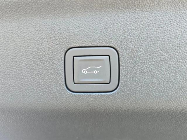2026 GMC Yukon 4WD Denali