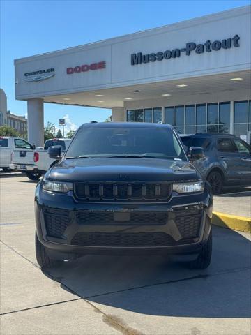 2026 Jeep Grand Cherokee GRAND CHEROKEE L LAREDO ALTITUDE 4X4