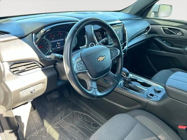 2023 Chevrolet Traverse FWD LT Cloth