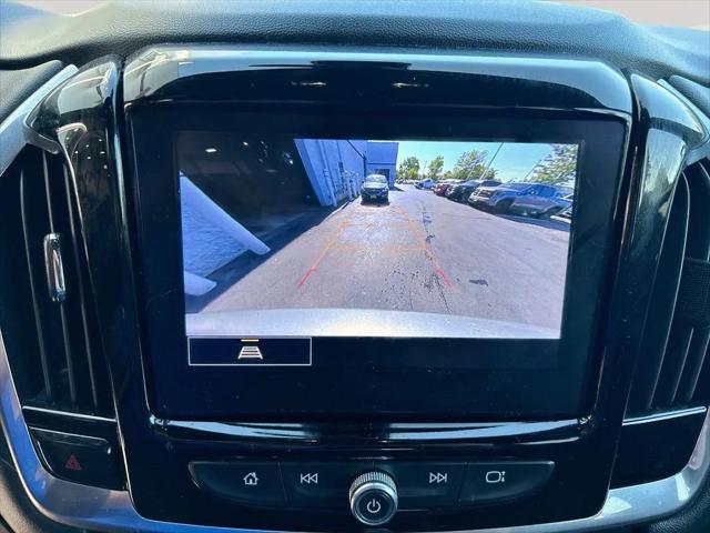 2023 Chevrolet Traverse FWD LT Cloth
