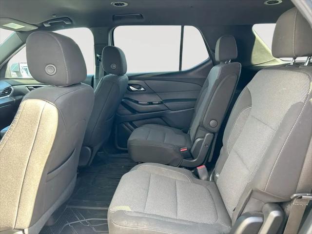 2023 Chevrolet Traverse FWD LT Cloth