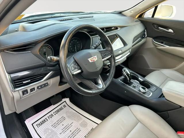 2020 Cadillac XT4 FWD Premium Luxury