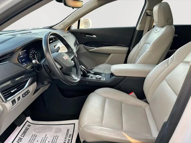 2020 Cadillac XT4 FWD Premium Luxury