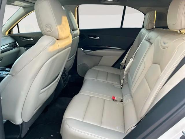 2020 Cadillac XT4 FWD Premium Luxury
