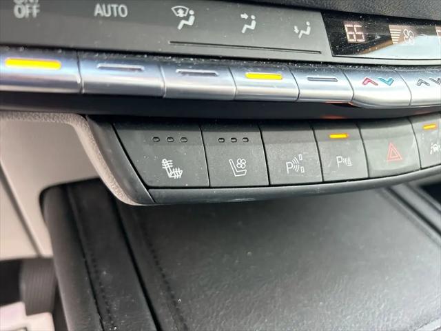 2020 Cadillac XT4 FWD Premium Luxury