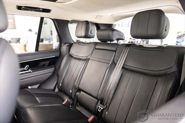 2023 Land Rover Range Rover P530 SE