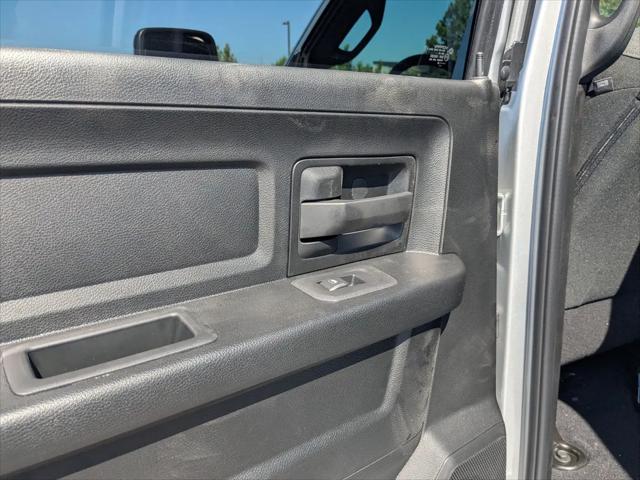 2026 Ram 2500 Black Express Crew Cab 4x4 6'4" Box