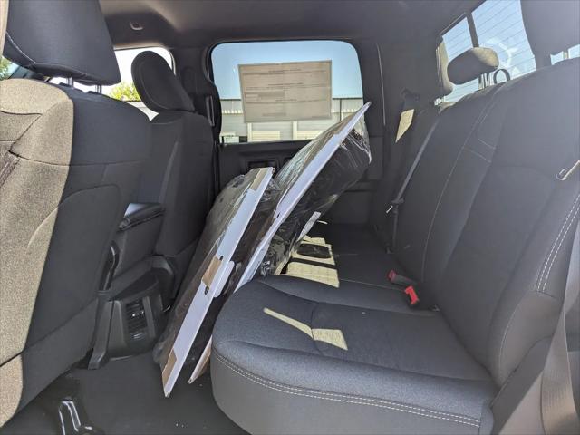 2026 Ram 2500 Black Express Crew Cab 4x4 6'4" Box