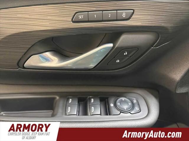2024 GMC Terrain AWD SLT