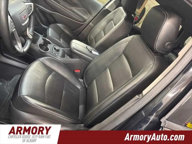 2024 GMC Terrain AWD SLT