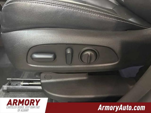 2024 GMC Terrain AWD SLT