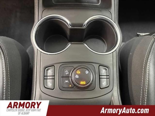 2024 GMC Terrain AWD SLT