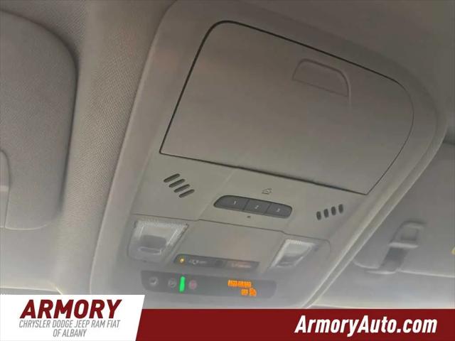 2024 GMC Terrain AWD SLT