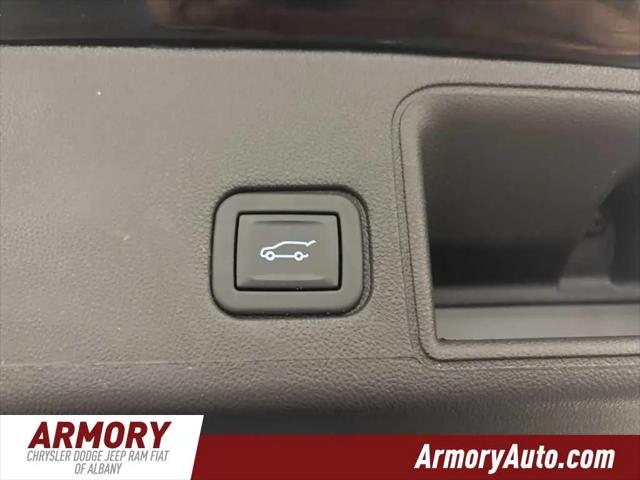 2024 GMC Terrain AWD SLT