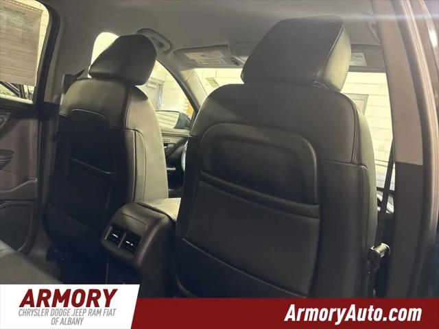 2024 GMC Terrain AWD SLT