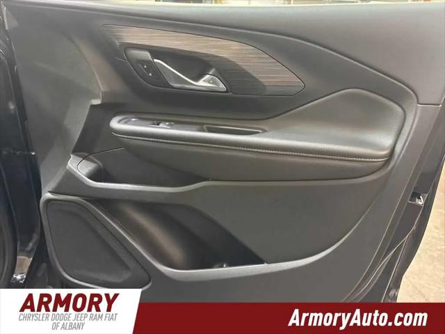 2024 GMC Terrain AWD SLT
