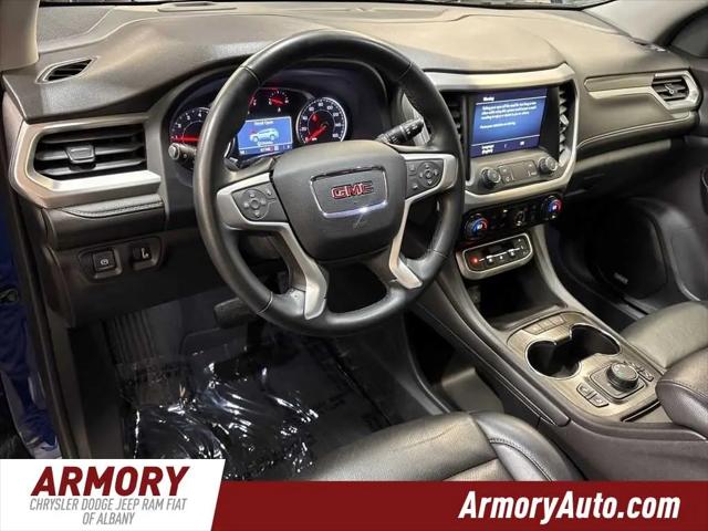 2023 GMC Acadia AWD SLT