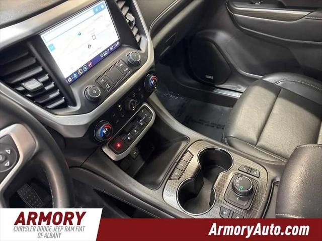 2023 GMC Acadia AWD SLT
