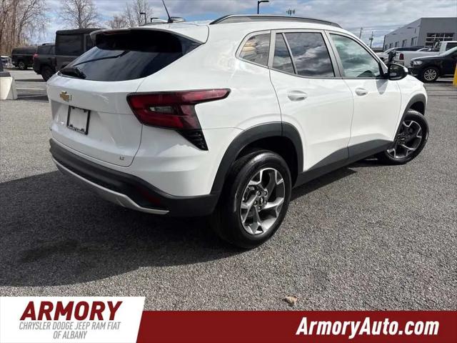 2025 Chevrolet Trax FWD LT