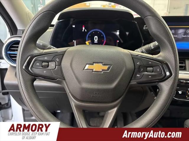2025 Chevrolet Trax FWD LT