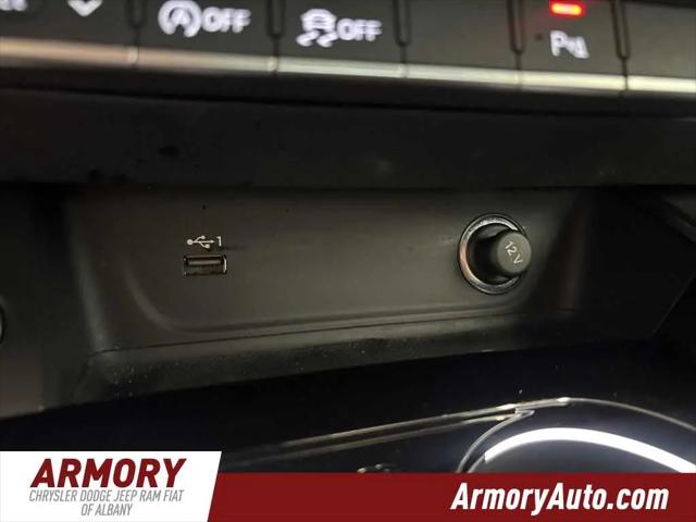 2024 Audi A4 Premium Plus 45 TFSI S line quattro S tronic