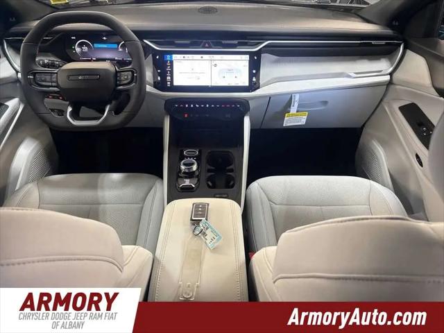 2026 Jeep Cherokee Laredo 4x4